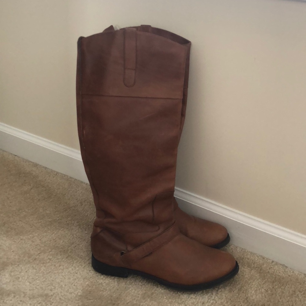 MIA Limited Edition distresses tan boot